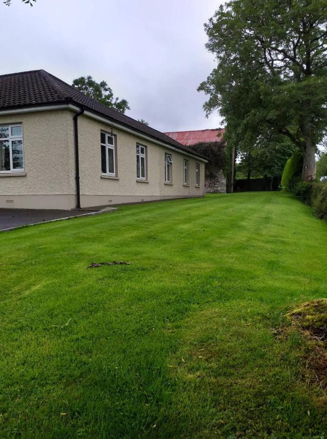 Nick & Sandra'S Slane Exterior photo